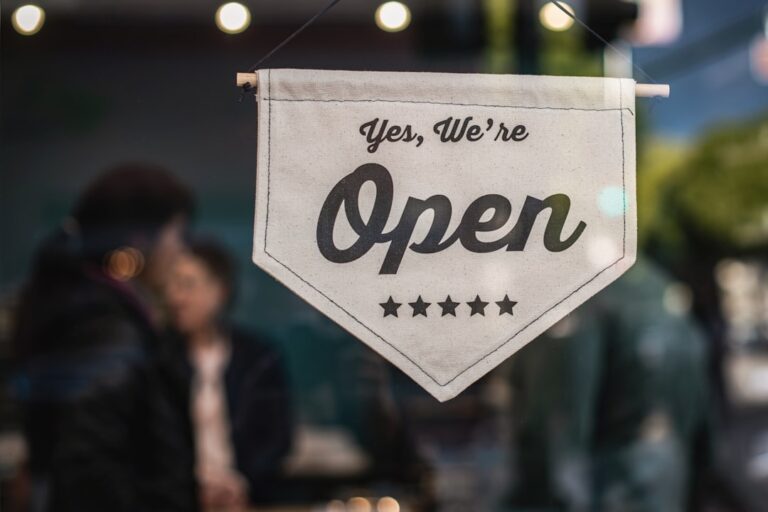 local SEO for small businesses - seomytics.com