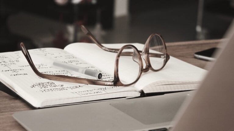 Informational Keywords: How to Find and Use Them in 2026 informational keywords - seomytics.com